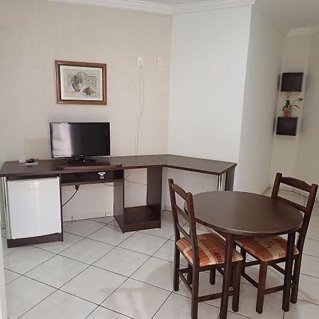 Hotel Maestro Express Toledo Толедо Екстериор снимка