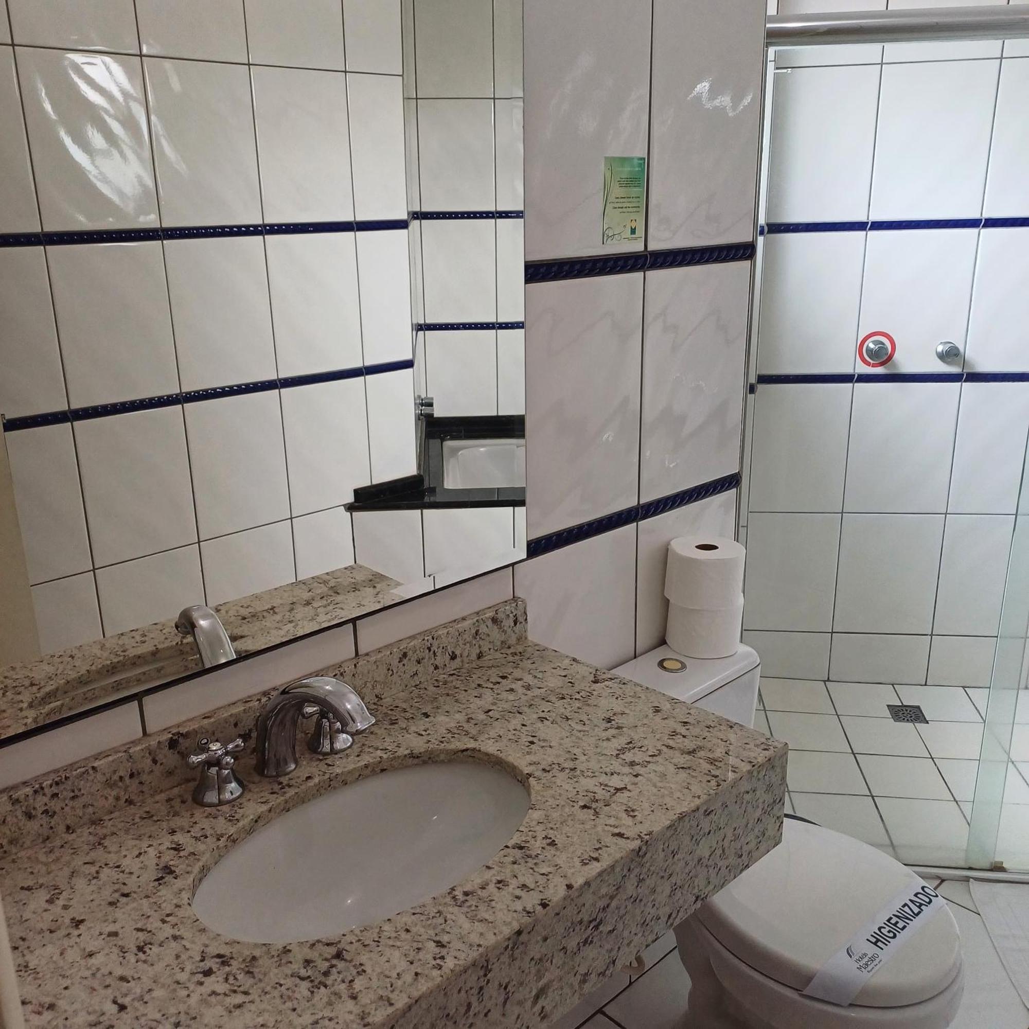 Hotel Maestro Express Toledo Толедо Екстериор снимка