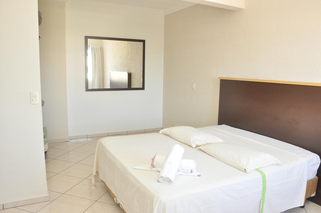 Hotel Maestro Express Toledo Толедо Екстериор снимка