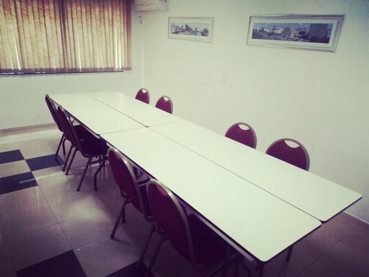 Hotel Maestro Express Toledo Толедо Екстериор снимка