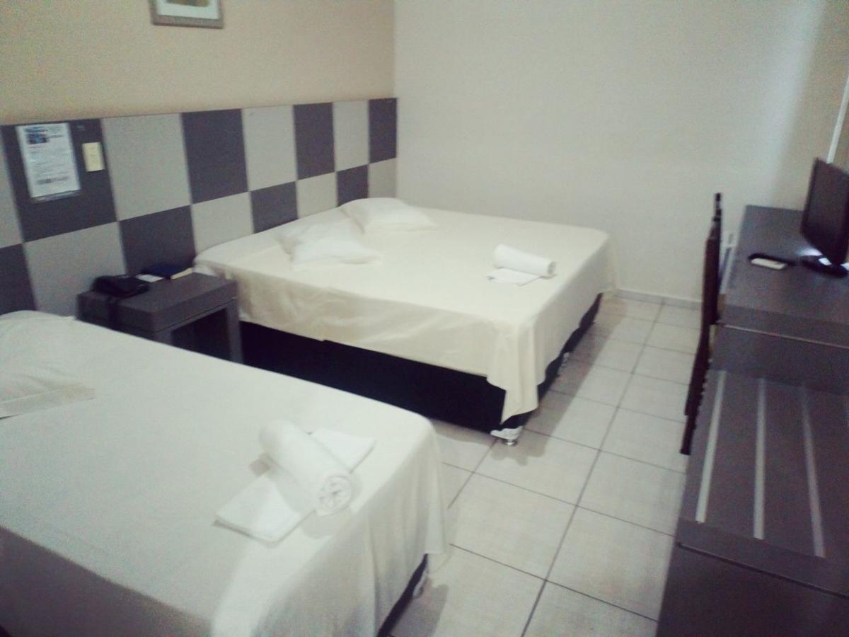 Hotel Maestro Express Toledo Толедо Екстериор снимка